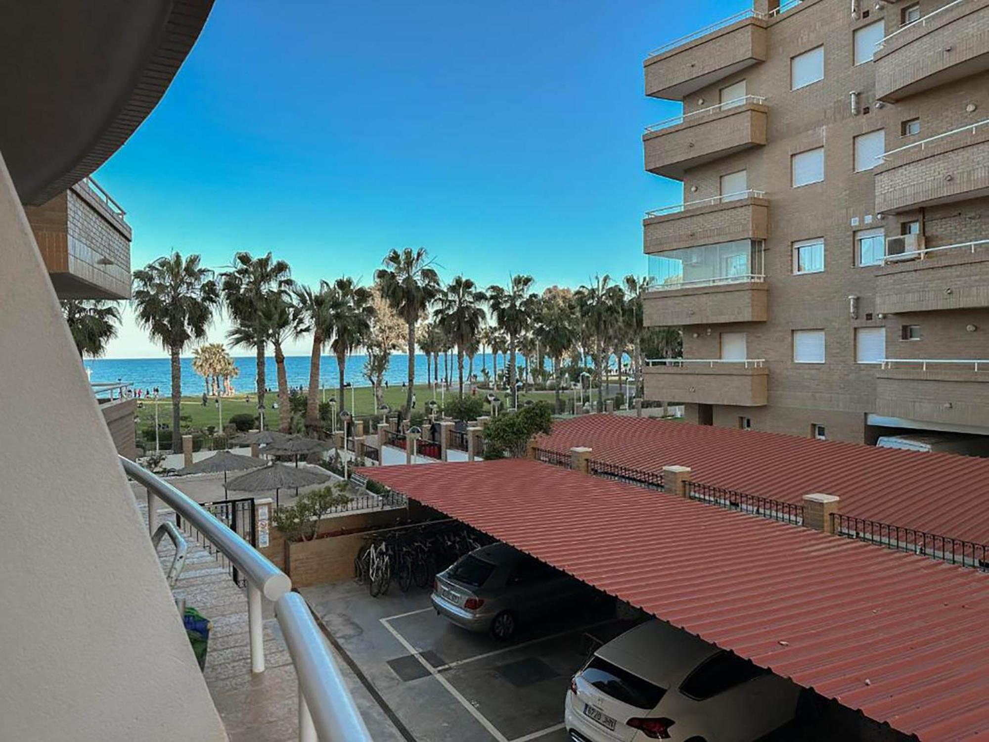 Apartamentos Be Suites Primera Linea Oropesa del Mar Bagian luar foto